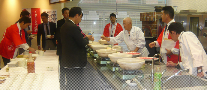 熊本県食材イベント「くまもとの赤を味わう会」を開催